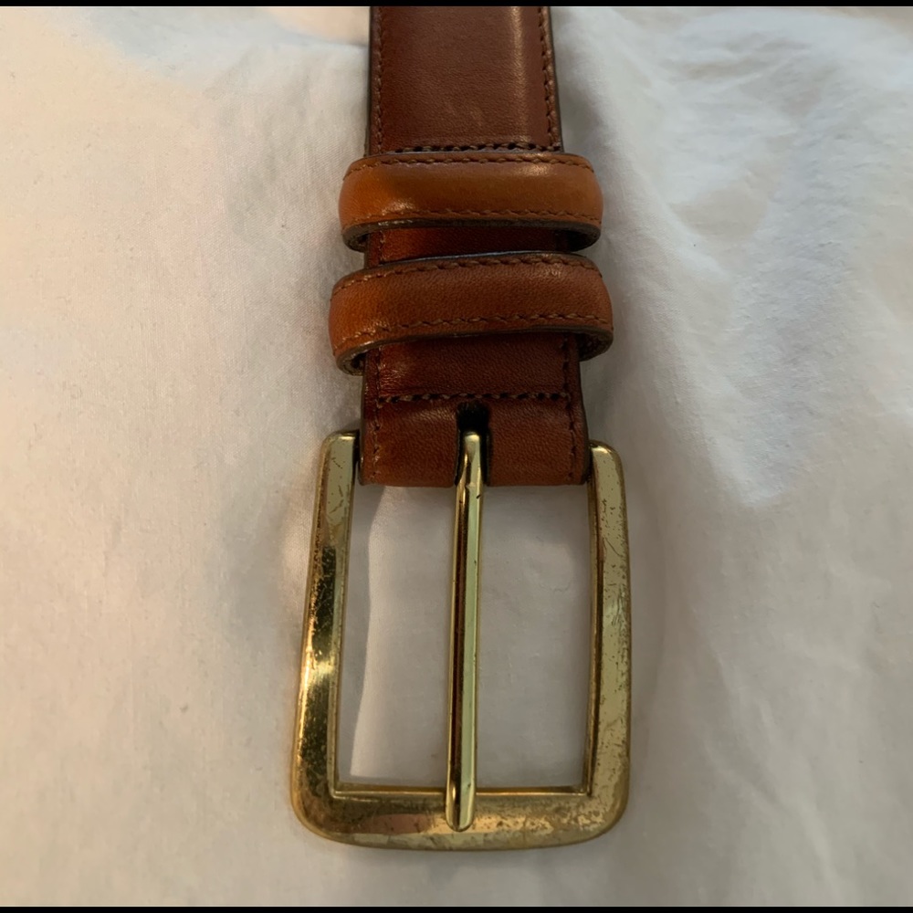 Allen Edmonds leather belt